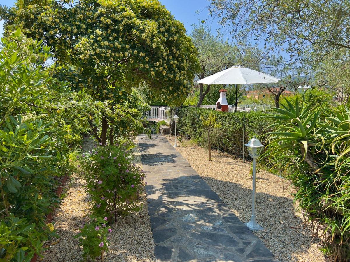 Villa La Rodina Diano Marina Ngoại thất bức ảnh